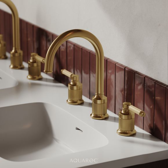 Rialto Mixer Tap - Three-Hole Deck Mounted